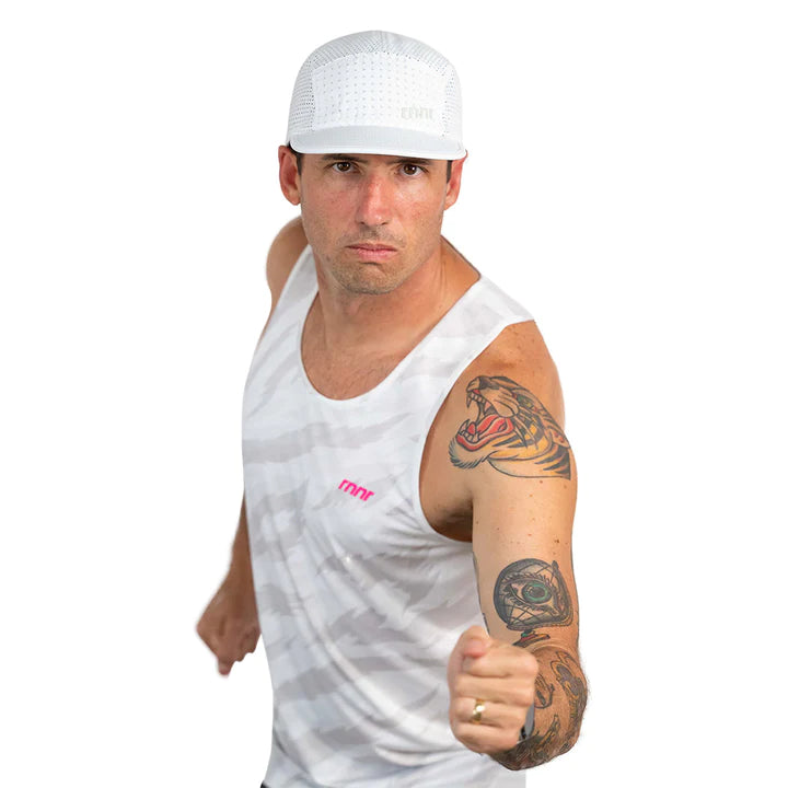 RNNR Pacer Hat Whiteout